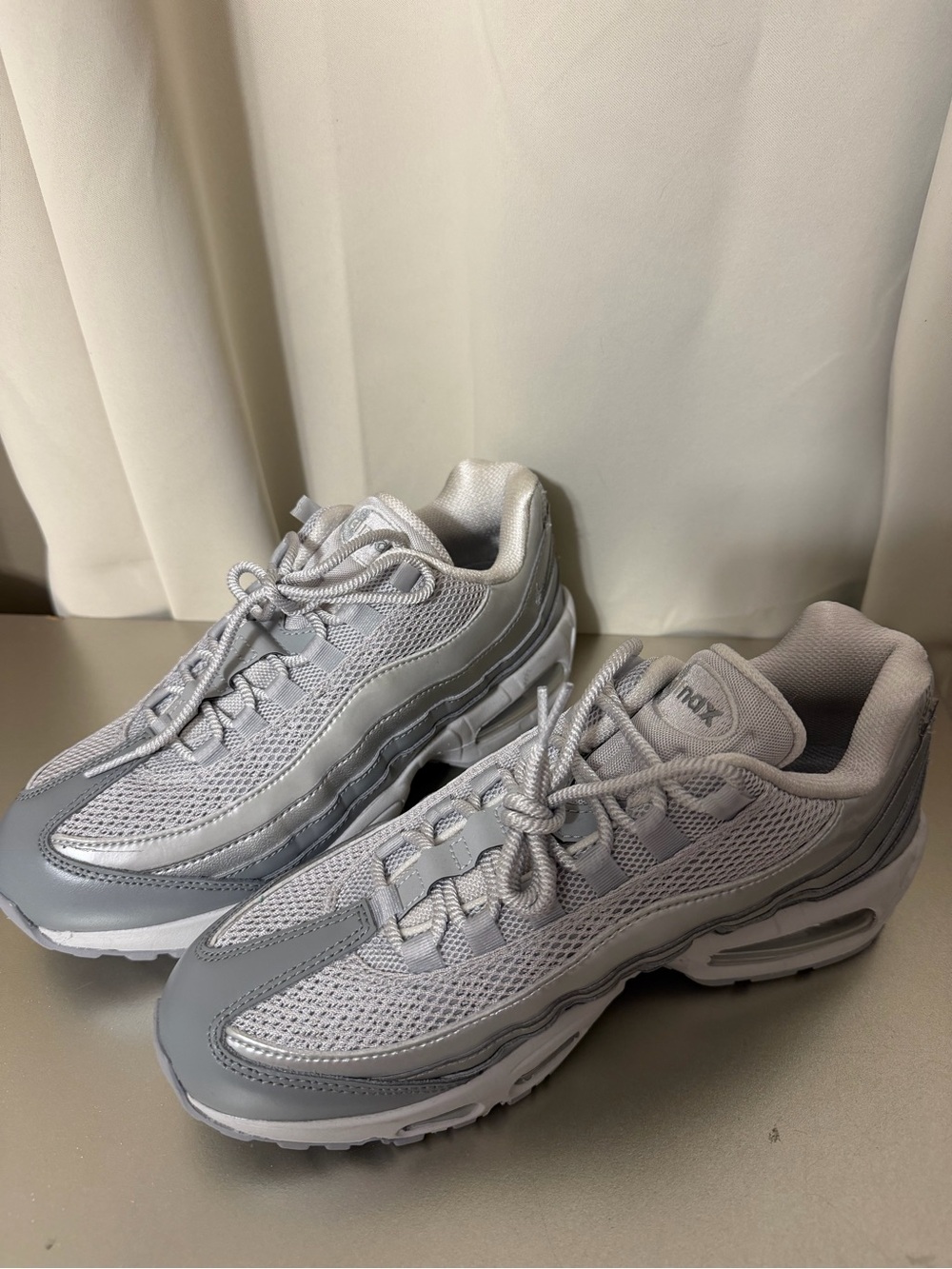 Nike Air Max 95 Silver White Sneakers